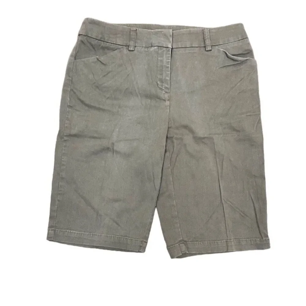 Jones New York Sport Women's Stretch Olive Trouser Shorts Bermuda‎ Green Size 6